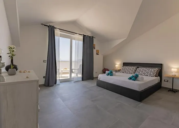 Apartamento de 2 Dormitorios